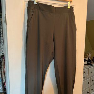 Athleta Textured Brooklyn Jogger Mountain Olive Sz 16